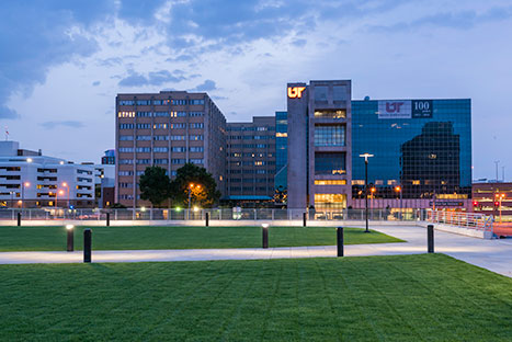 Photo of a building on campus. Link to Gifts from Retirement Plans